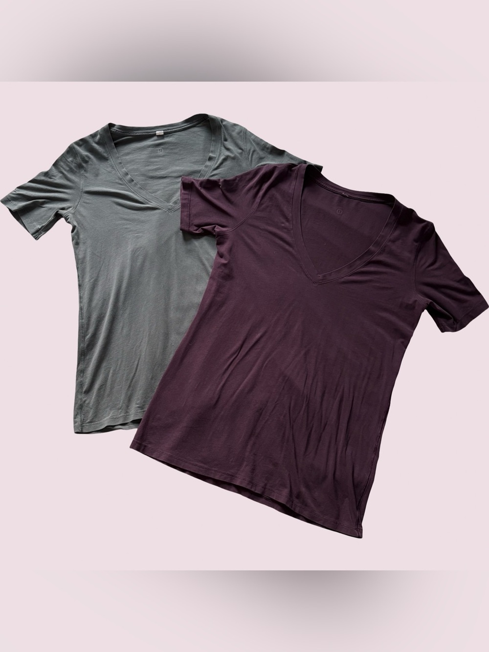 Bundle Of Two Lululemon T-Shirts V-Neck Short Sleeve Cotton Relaxed